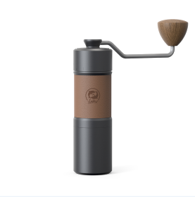 Hand-held coffee bean grinder. (30g, classic European / multi-gear grinding control / anti-slip silicone ring)